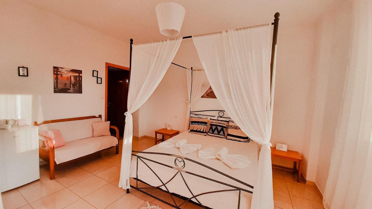 Lefteris Rooms Kambos  Exterior photo