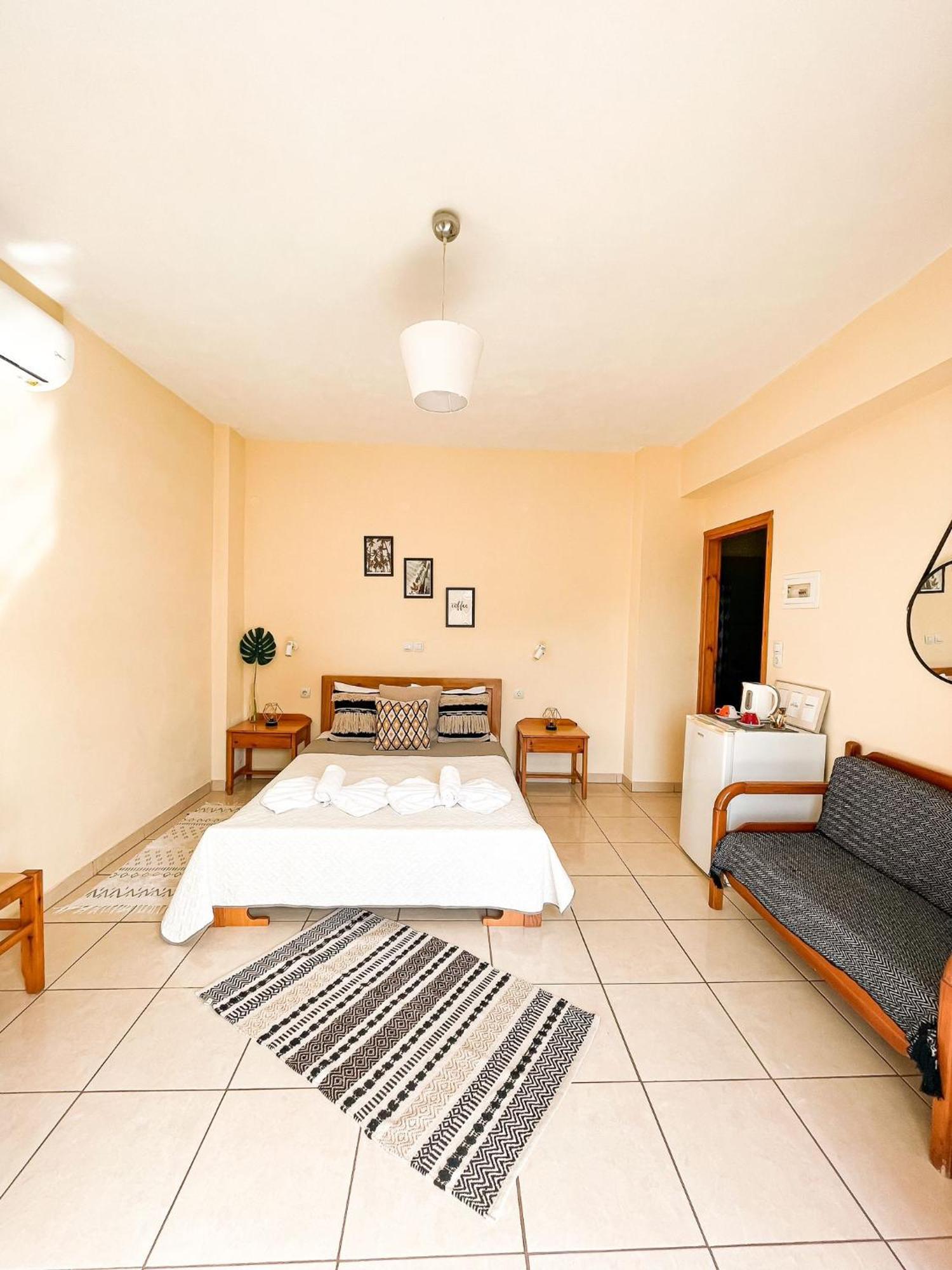Lefteris Rooms Kambos  Exterior photo