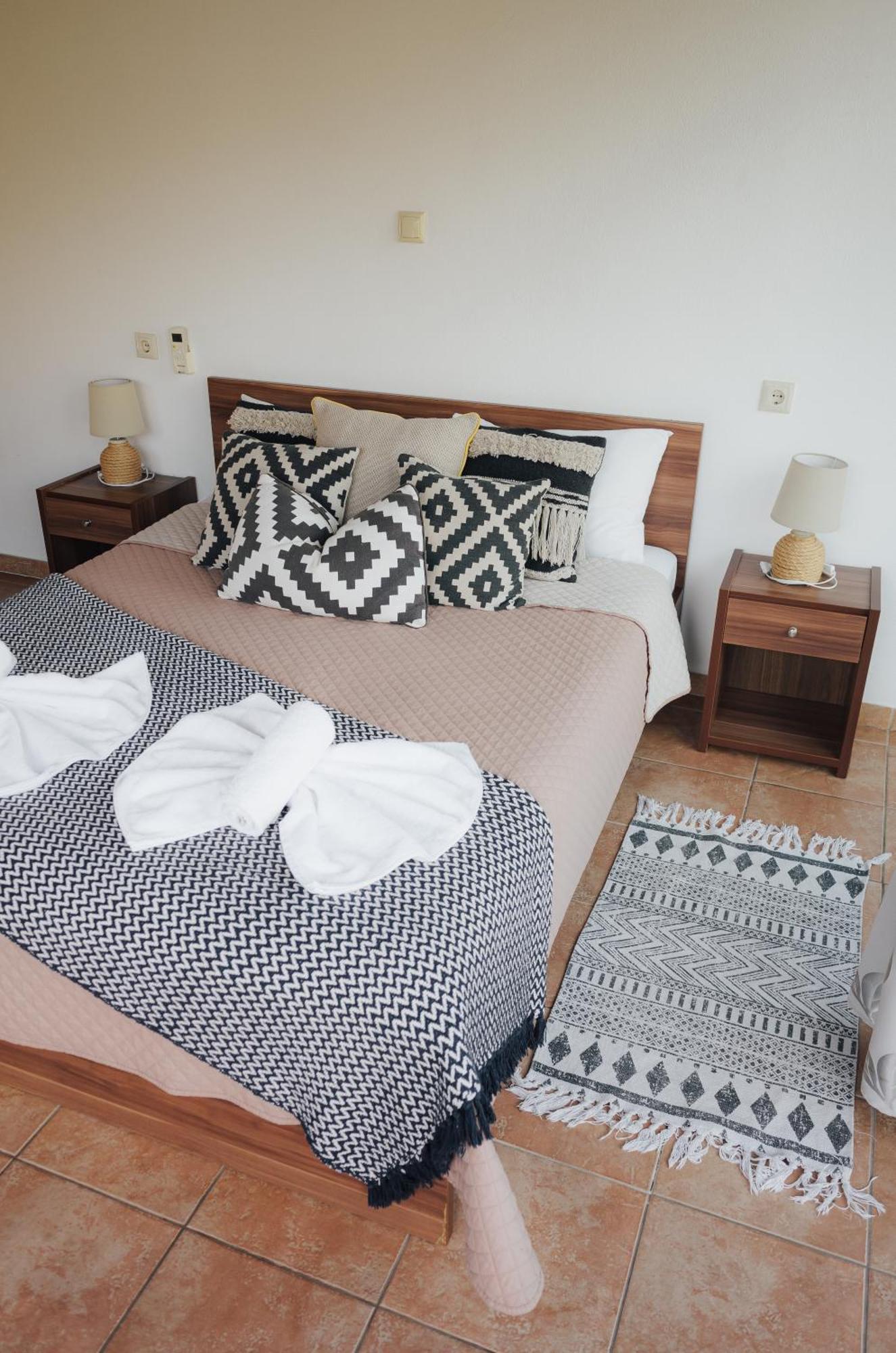 Lefteris Rooms Kambos  Exterior photo
