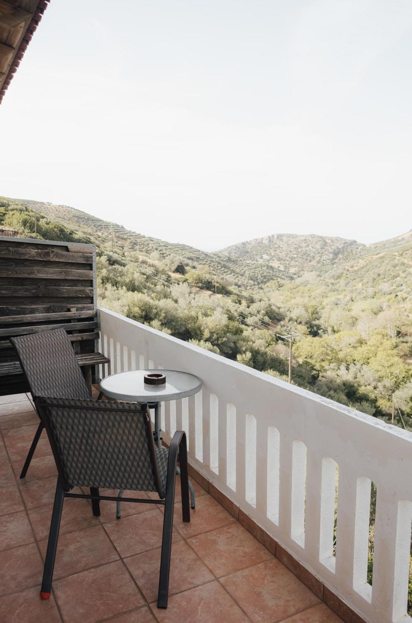 Lefteris Rooms Kambos  Exterior photo