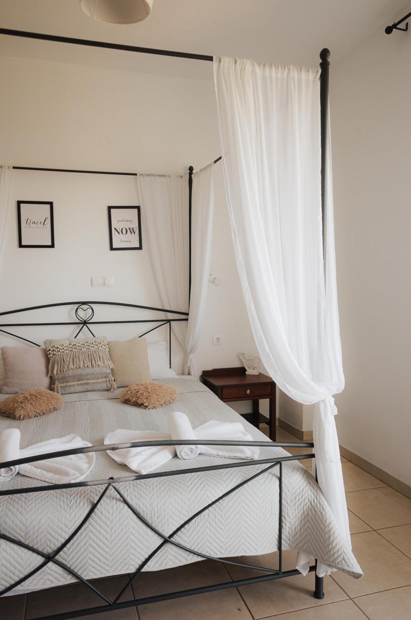 Lefteris Rooms Kambos  Exterior photo